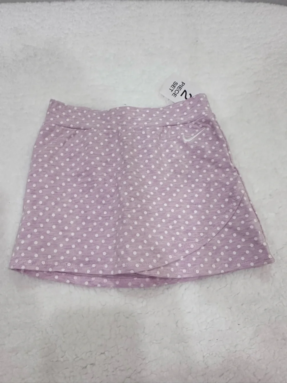 Girl’s Nike Gray Graphic Tee with Light Pink Polka Dot Skort - Picture 7 of 10